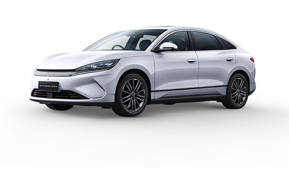 BYD Seal 6 Arctic White