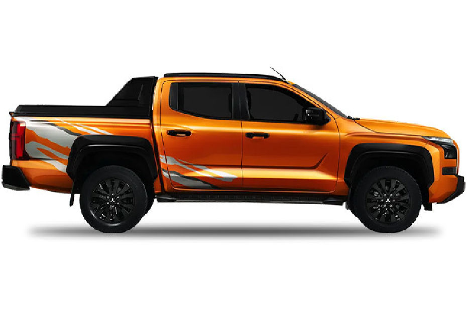 Mitsubishi Triton Yamabuki Orange Mitsubishi Triton Yamabuki Orange