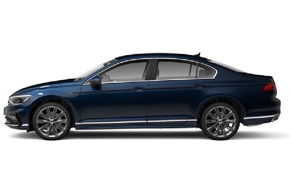 Volkswagen Passat R-Line Aquamarine Blue