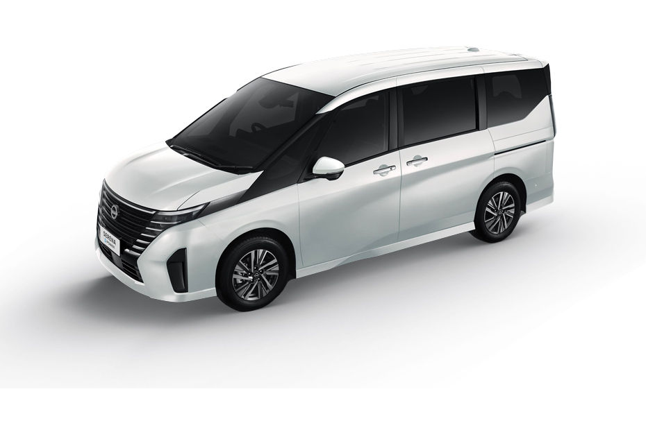Nissan Serena e-Power Brilliant White Pearl