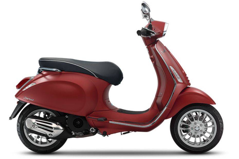 Vespa Sprint 150 2024 Images & Wallpapers - Sprint 150 2024 Color Photos