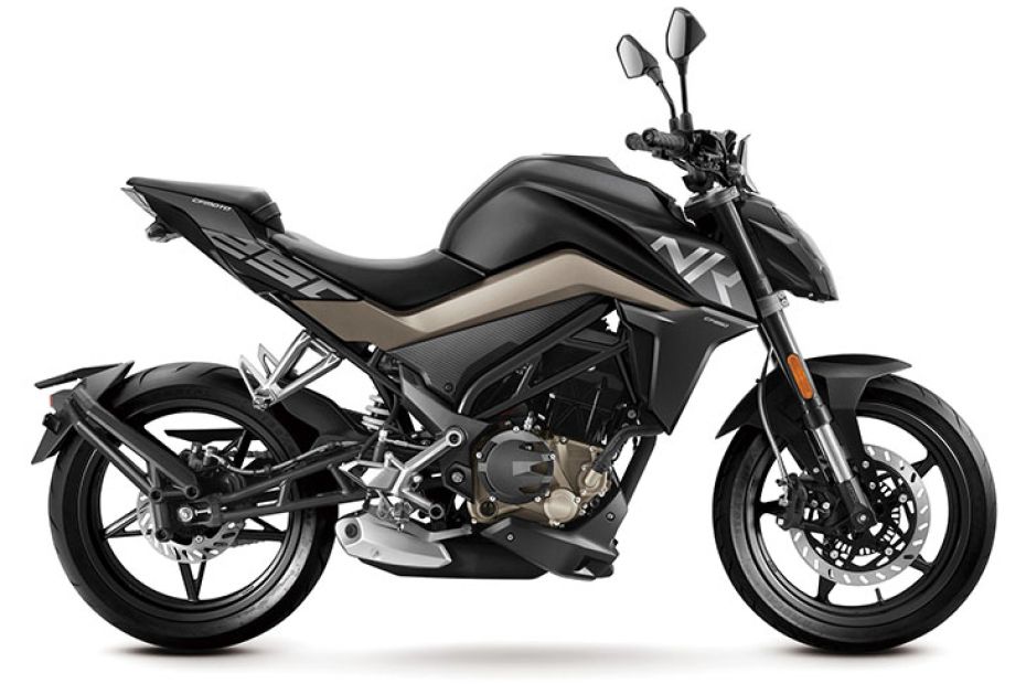 CFMoto 250 NK Nebula Black CFMoto 250 NK Nebula Black