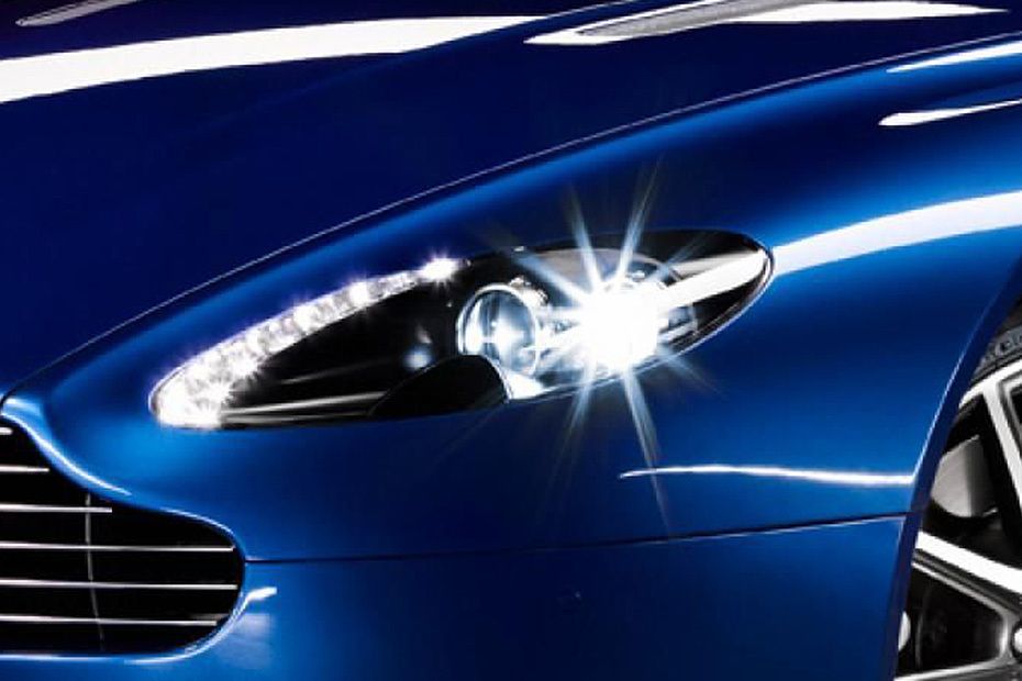 Vantage (2016-2018) Headlight