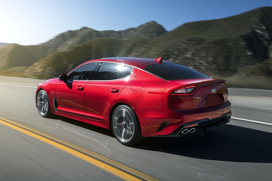 Rear Cross Side View of Kia Stinger