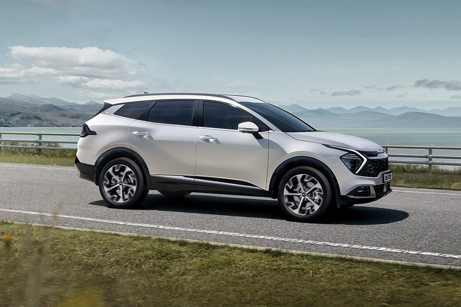 Kia Sportage Front Cross Side View Kia Sportage Front Cross Side View