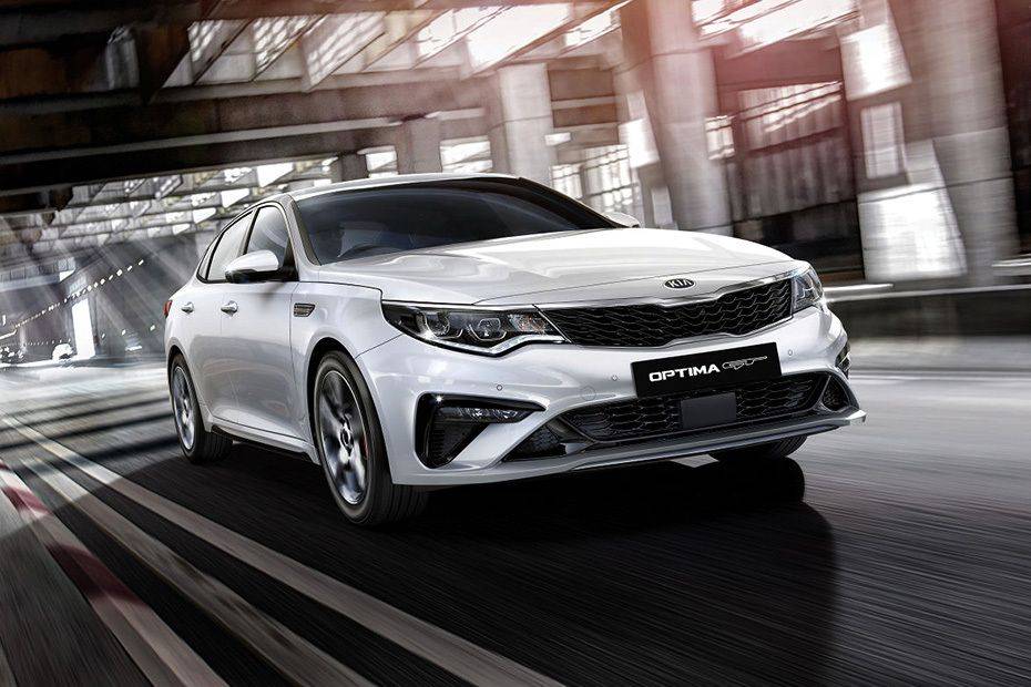 Kia Optima Front Medium View Kia Optima Front Medium View