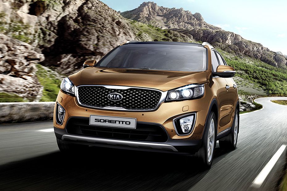 Sorento (2015-2018) Tilted Front View Sorento (2015-2018) Tilted Front View
