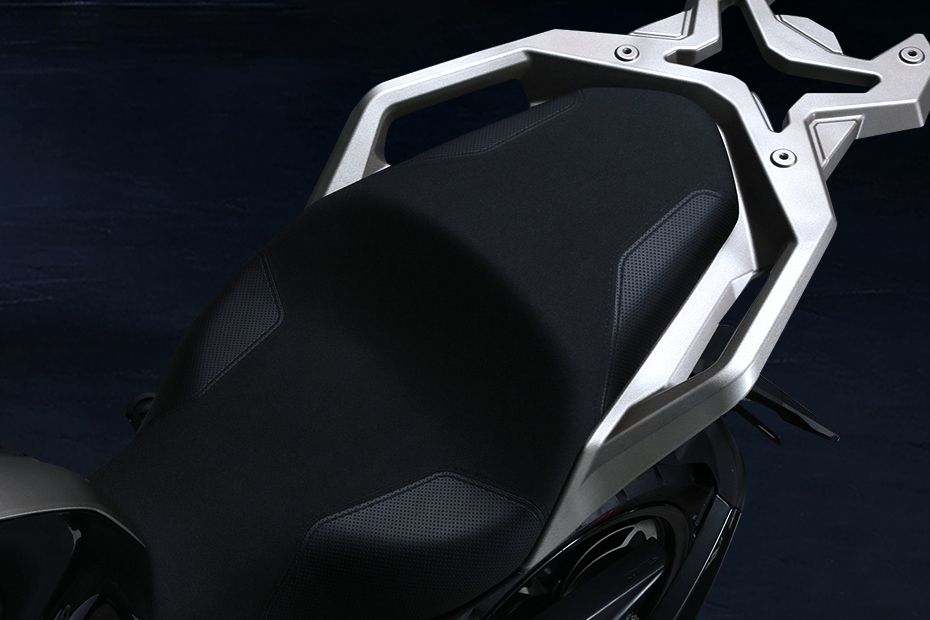 Zontes ZT310-T Rider Seat View Zontes ZT310-T Rider Seat View