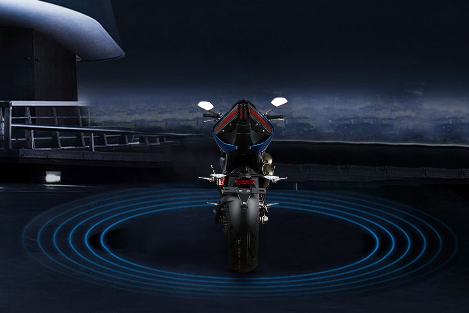 Zontes ZT310-R Rear Viewfull Image Zontes ZT310-R Rear Viewfull Image