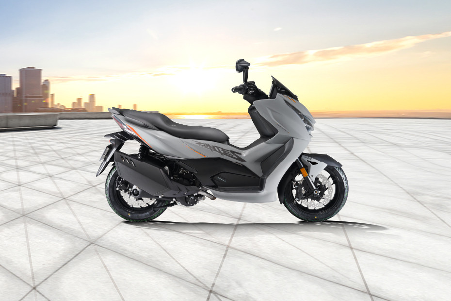 Zontes 368D Right Side Viewfull Image Zontes 368D Right Side Viewfull Image