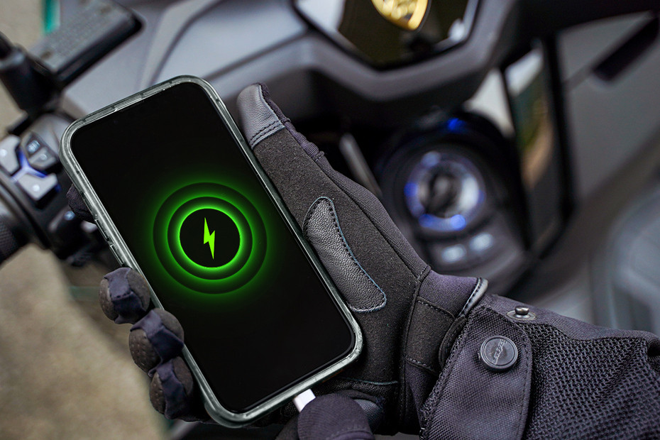 Power outlet Aveta Nova 250