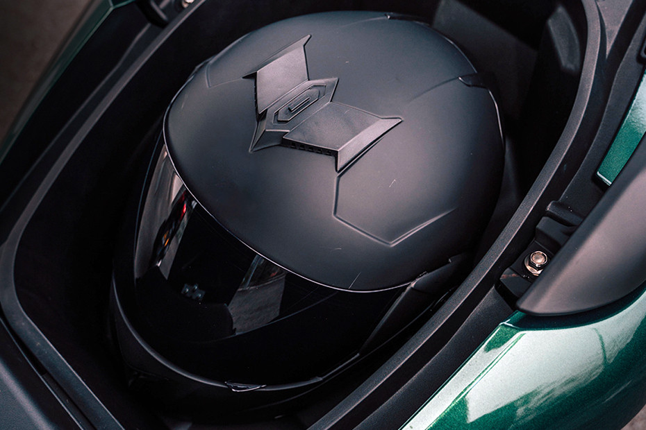 Aveta Nova 250 Storage Box View