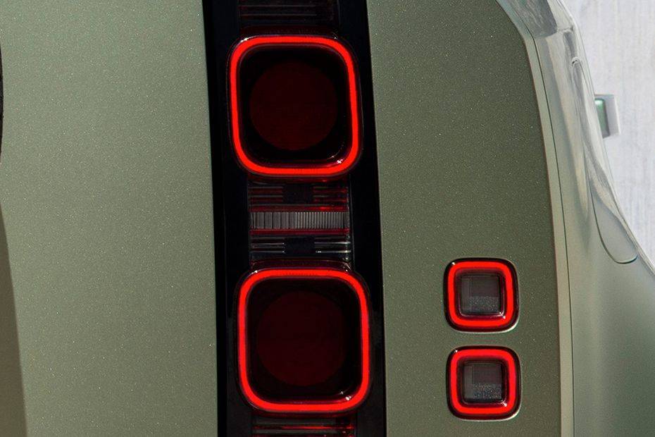 Defender Tail light Defender Tail light