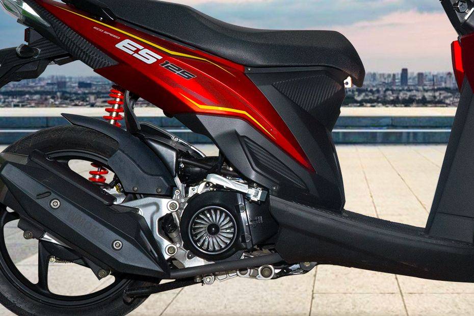 Wmoto ES125 Engine View Wmoto ES125 Engine View