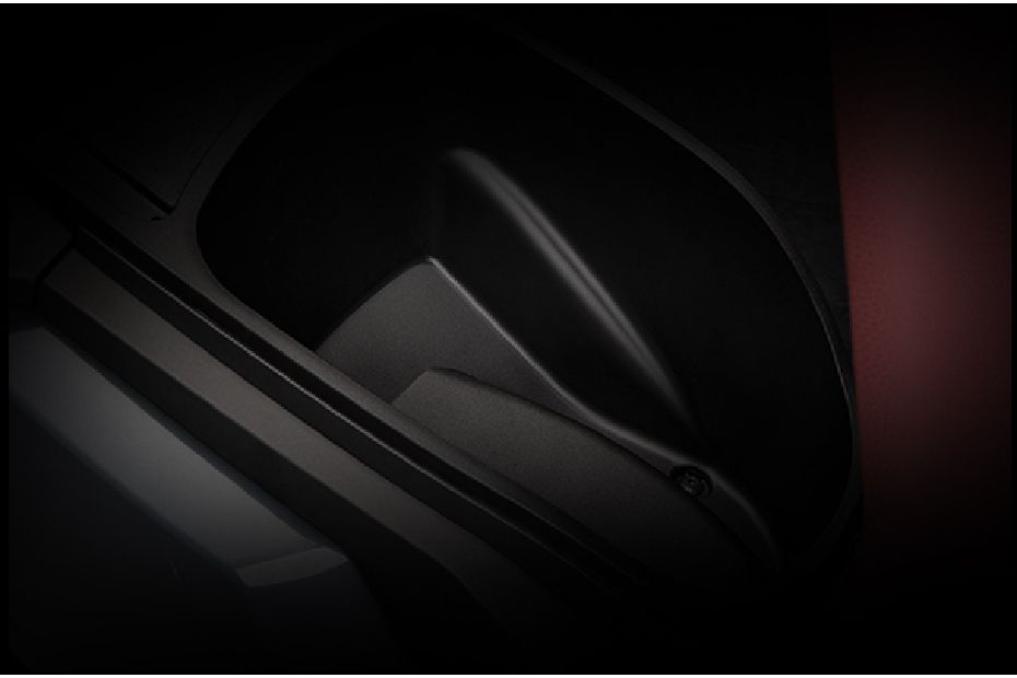 Wmoto Gemma 125 Seat Storage Side View Wmoto Gemma 125 Seat Storage Side View