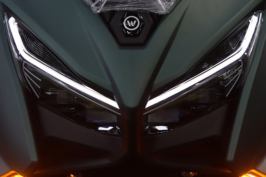 Wmoto NX150S Head Light View
