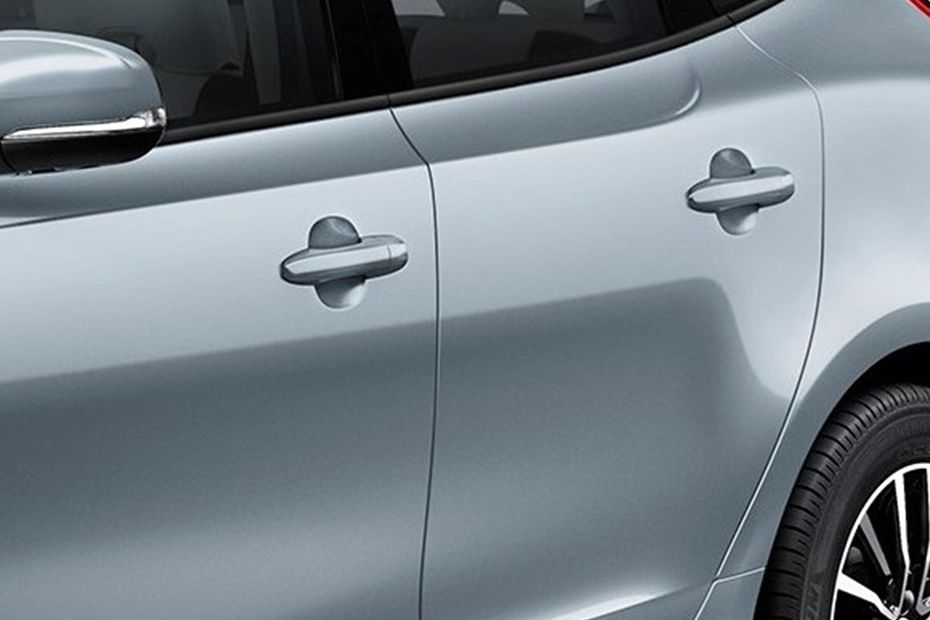 V40 Door handle