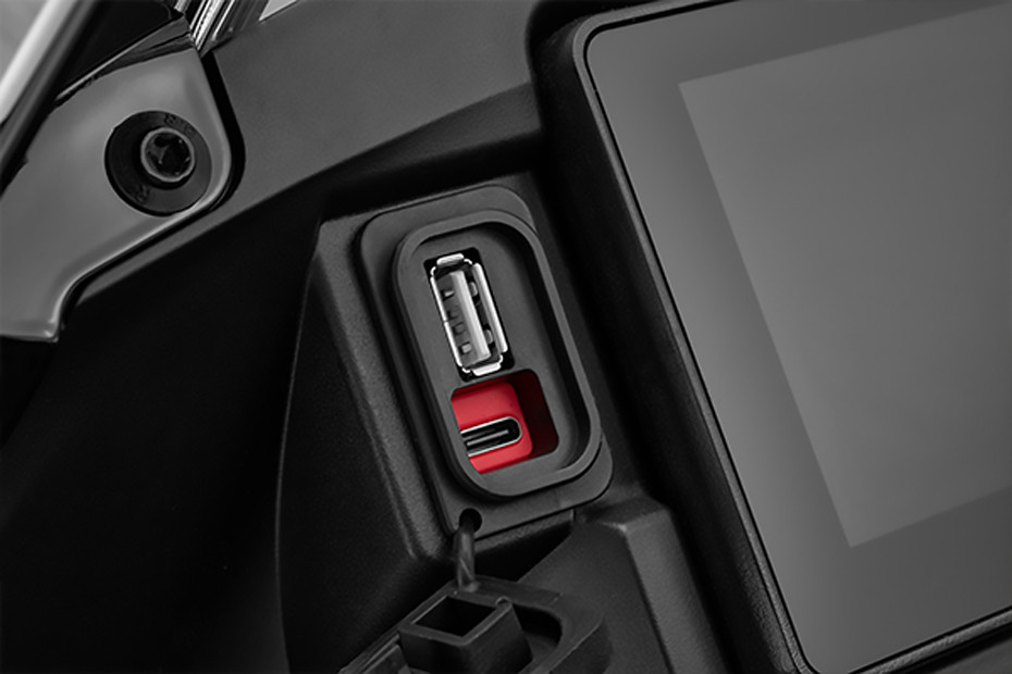 Power outlet QJ Motor SRK250R Power outlet QJ Motor SRK250R