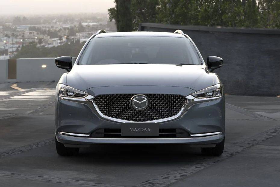 Full Front View of 6 Touring