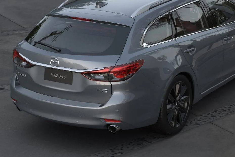 6 Touring Tail light