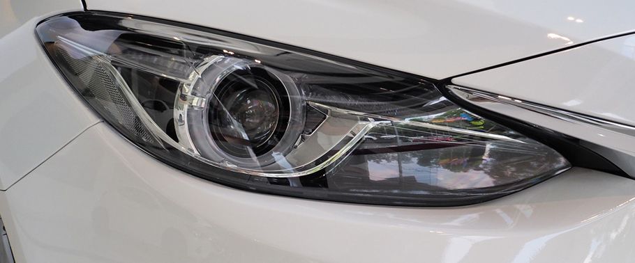 3 Sport Headlight 3 Sport Headlight