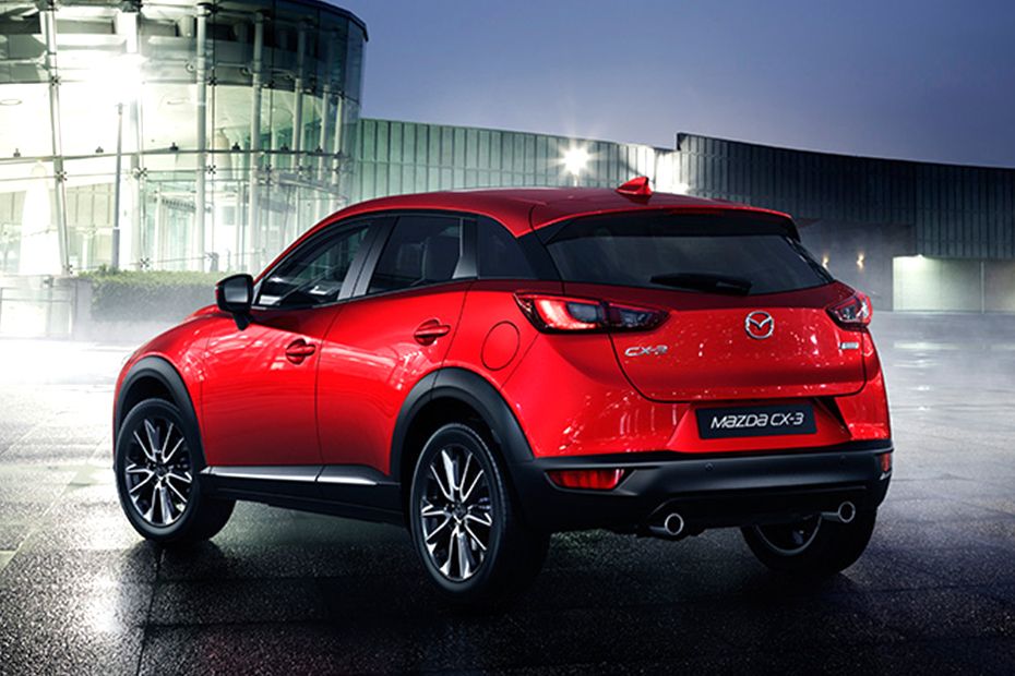 Rear Cross Side View of Mazda CX-3 (2017-2018)