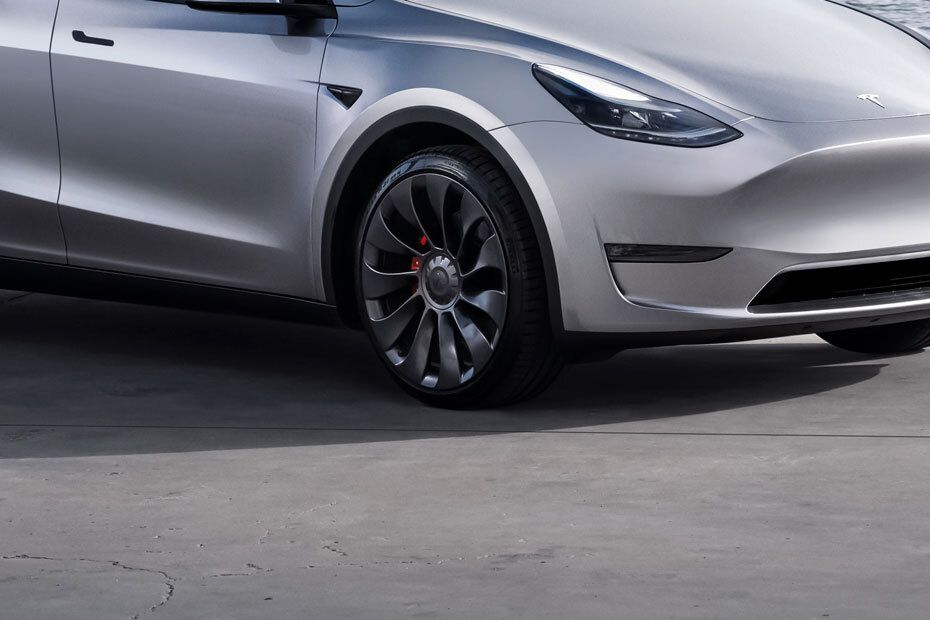 Model Y Wheel