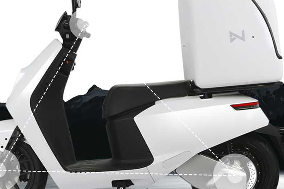 N-moto NCE D Rider Seat View