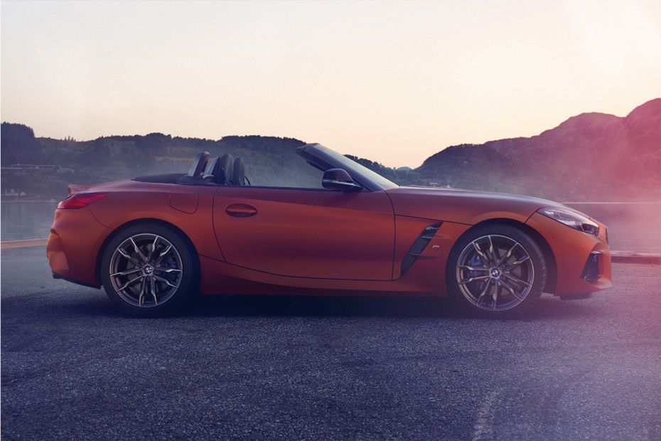 Z4 Side view