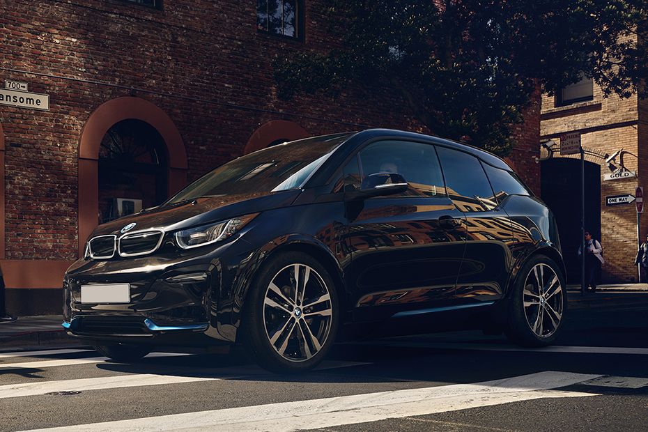 BMW i3s Front Side View