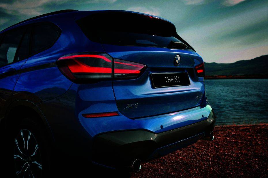 X1 Tail light X1 Tail light