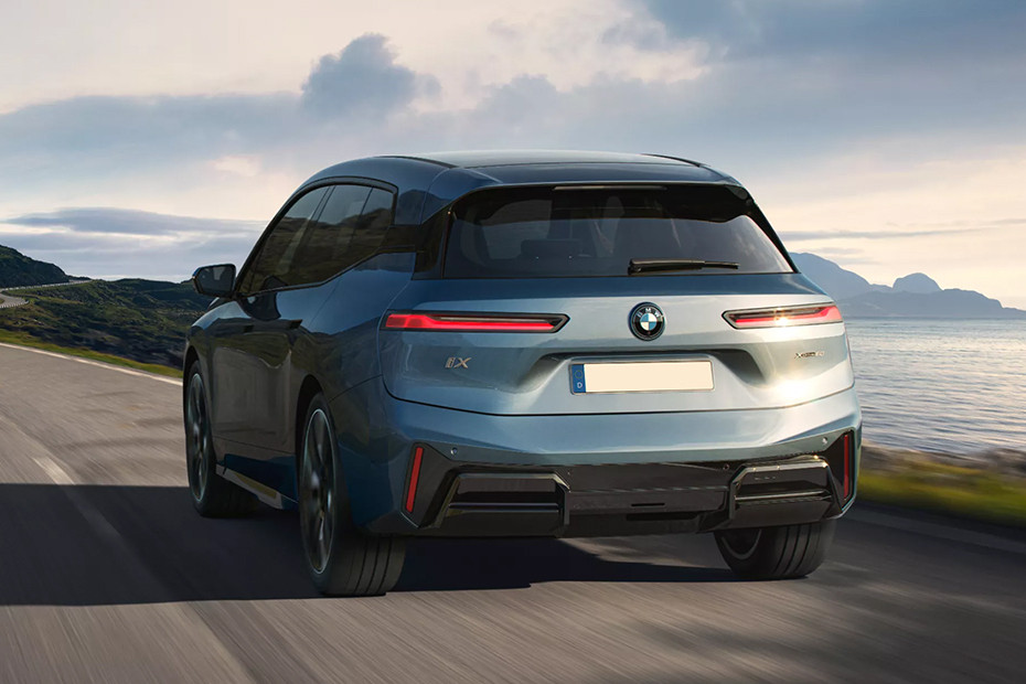 Rear Medium View of BMW iX