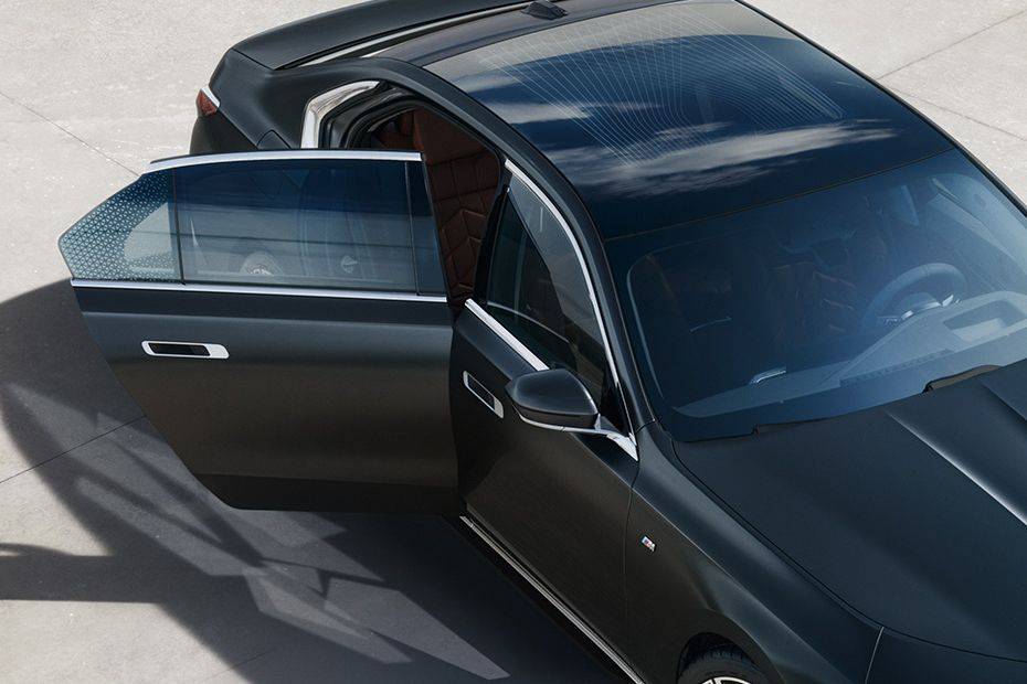 7 Series Sedan All Door Open 7 Series Sedan All Door Open