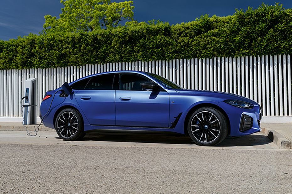 BMW i4 M50 Front Cross Side View