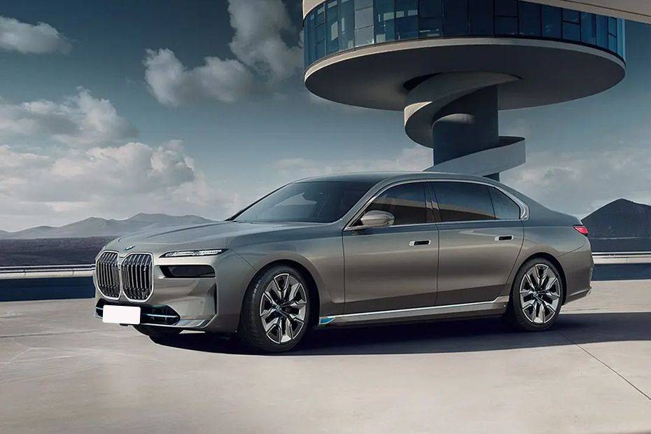 BMW i7 xDrive60 M Sport 2024 Specs, Price & Reviews in Malaysia