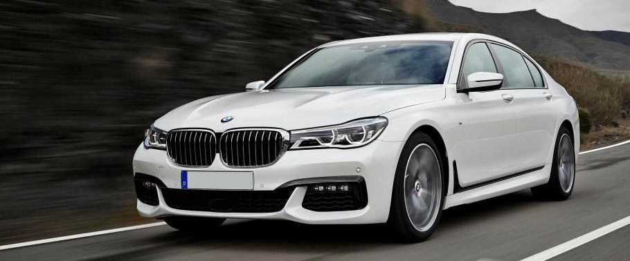 BMW 7 series Front Side View BMW 7 series Front Side View