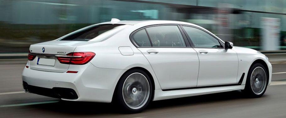 7 series Rear Medium Side View 7 series Rear Medium Side View