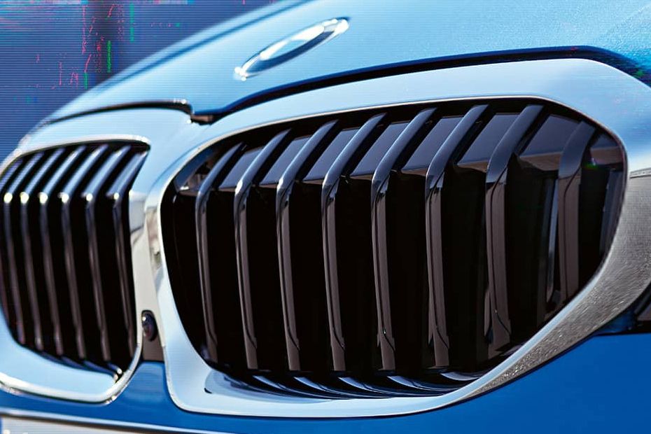 3 Series Sedan Grille View 3 Series Sedan Grille View