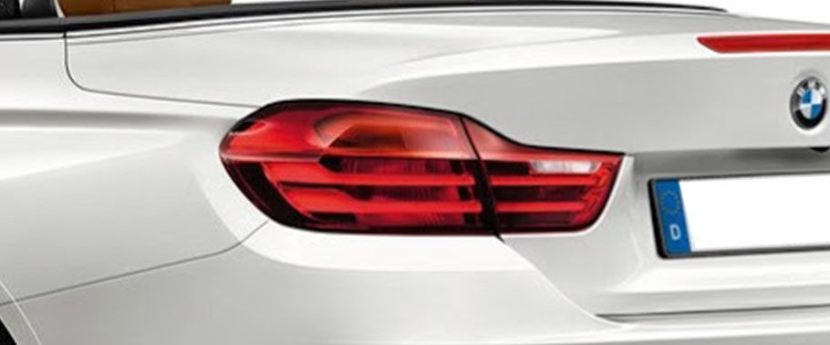 4 Series Convertible Tail light