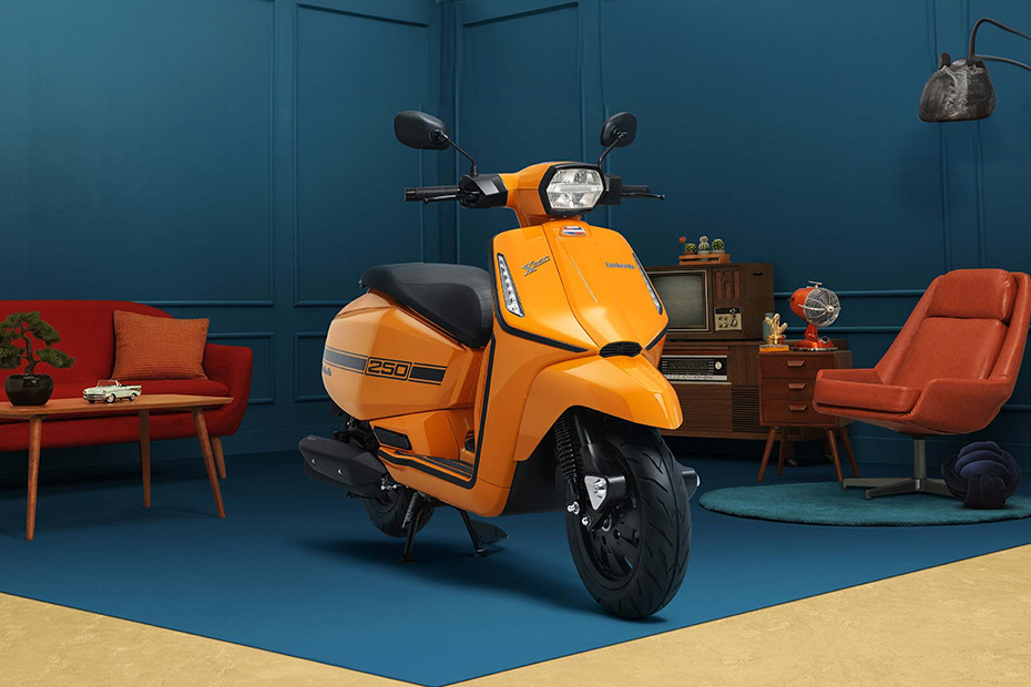 Lambretta X250 Slant Rear View Full Image