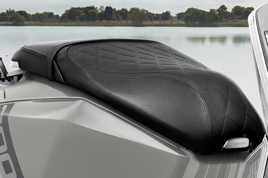 Lambretta X300 GT Rider Seat View