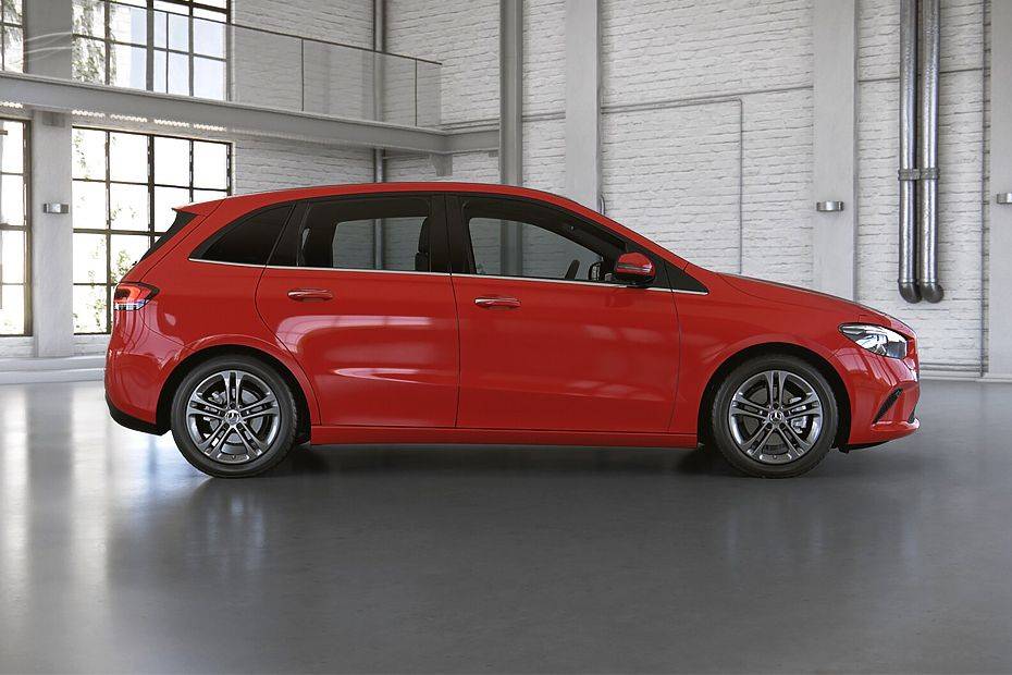 Mercedes Benz B-Class Drivers Sideview Mercedes Benz B-Class Drivers Sideview