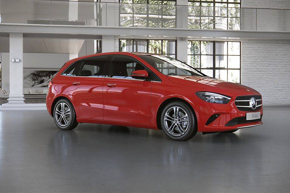 Mercedes Benz B-Class Front Cross Side View Mercedes Benz B-Class Front Cross Side View