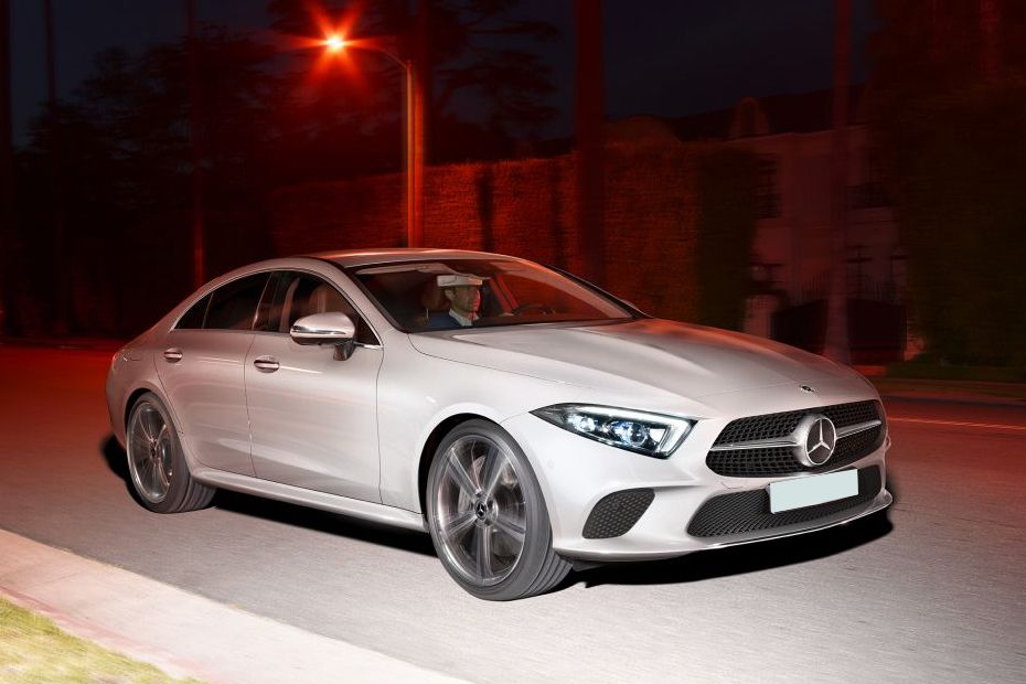 Mercedes Benz CLS-Class Coupe Front Cross Side View Mercedes Benz CLS-Class Coupe Front Cross Side View