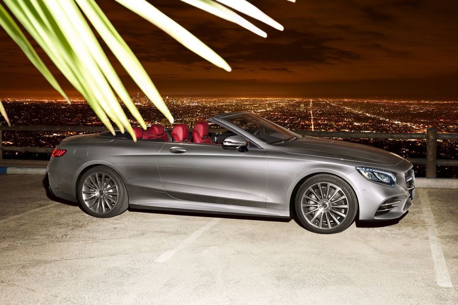 Mercedes Benz S-Class Cabriolet Drivers Sideview Mercedes Benz S-Class Cabriolet Drivers Sideview