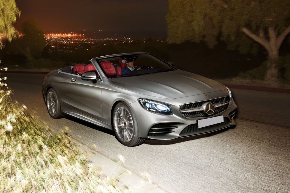 Mercedes Benz S-Class Cabriolet Front Cross Side View Mercedes Benz S-Class Cabriolet Front Cross Side View