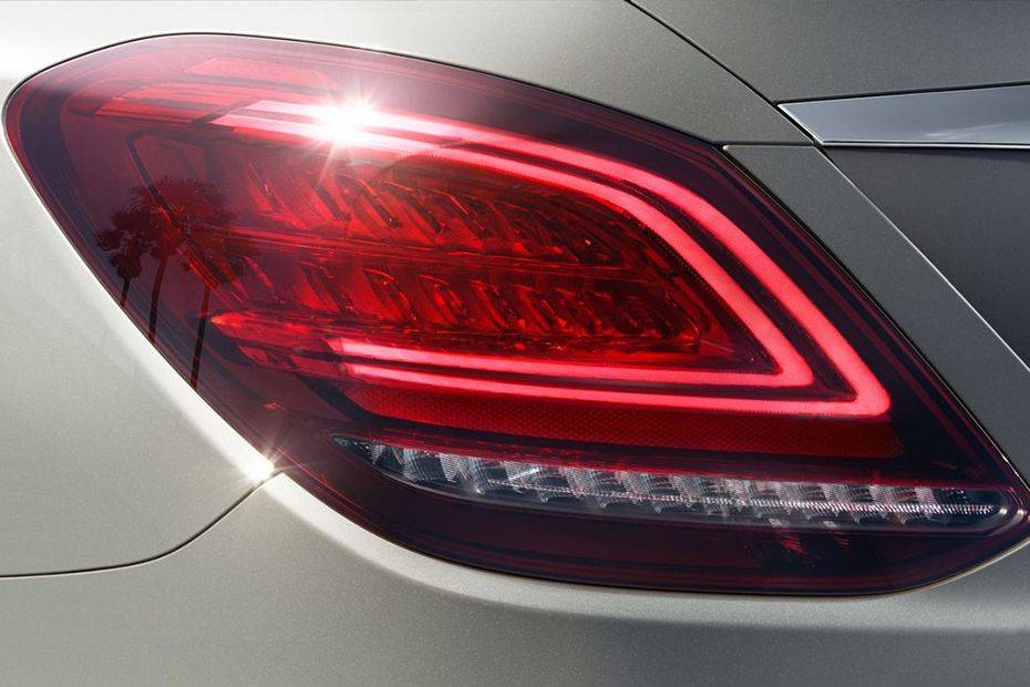 C-Class Saloon Tail light C-Class Saloon Tail light