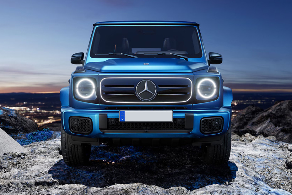 Full Front View of G-Class Electric