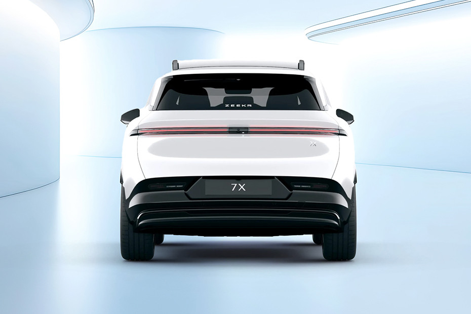 Full Rear View of ZEEKR 7X Full Rear View of ZEEKR 7X