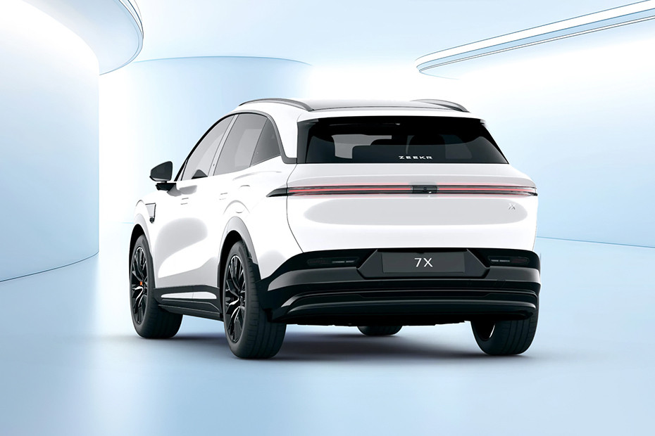 Rear Medium View of ZEEKR 7X Rear Medium View of ZEEKR 7X